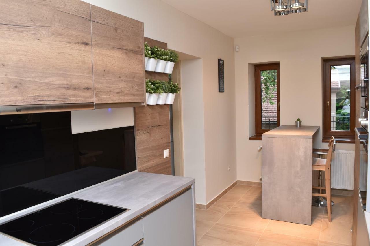 Fenyo Apartman Miskolctapolca 外观 照片