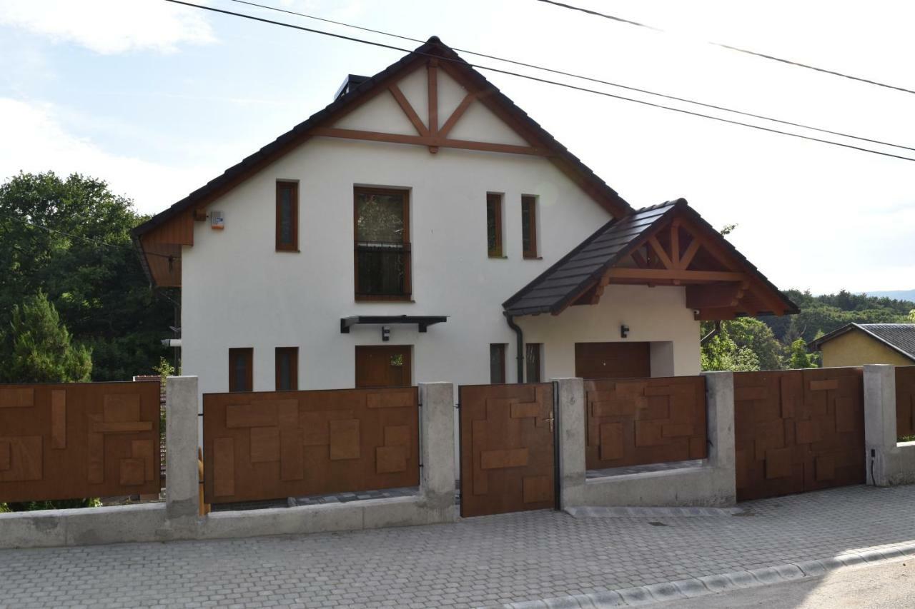 Fenyo Apartman Miskolctapolca 外观 照片
